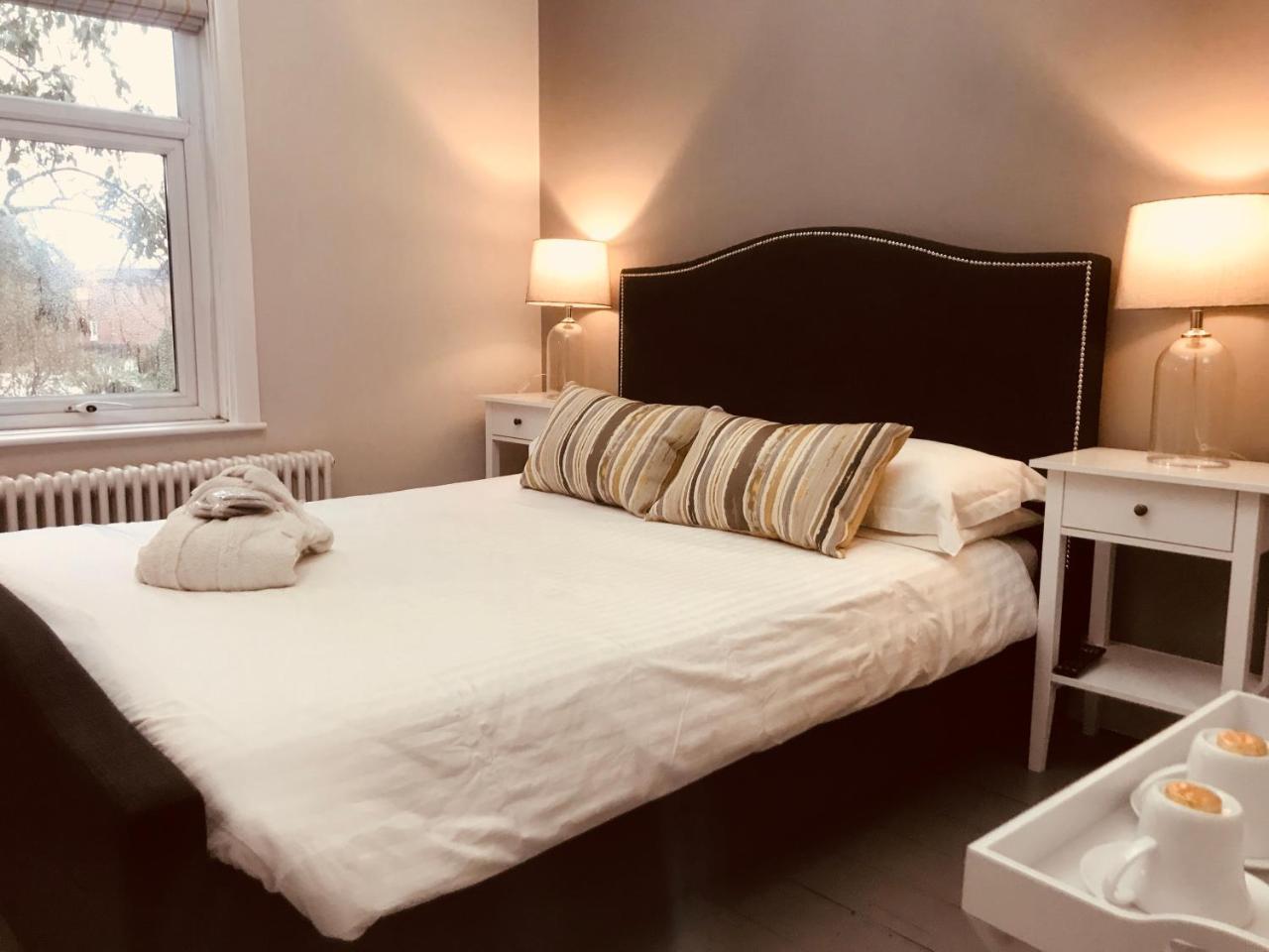 Cambridge Villa 沃里克 外观 照片